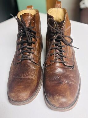 Classic Men’s Frye James Lug Lace Up Boots Mens 11 D Cognac Leather Brown